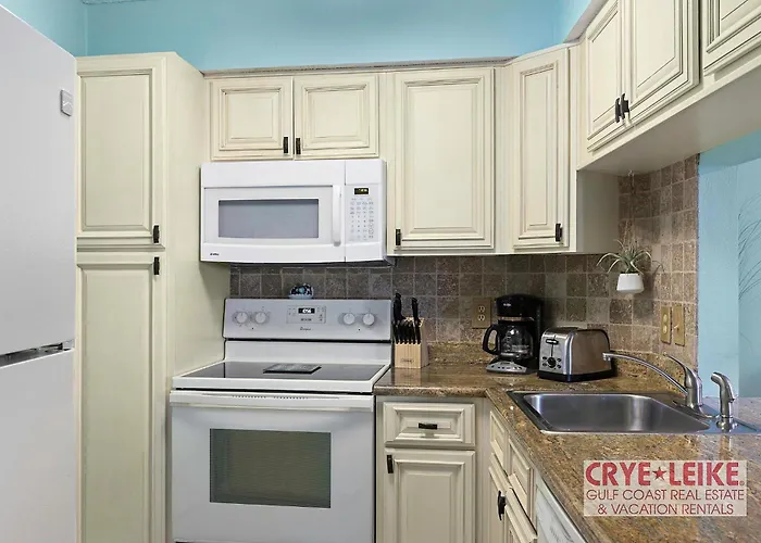 Holiday home Sea Breeze 305