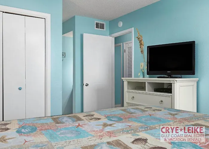Sea Breeze 305 Holiday home